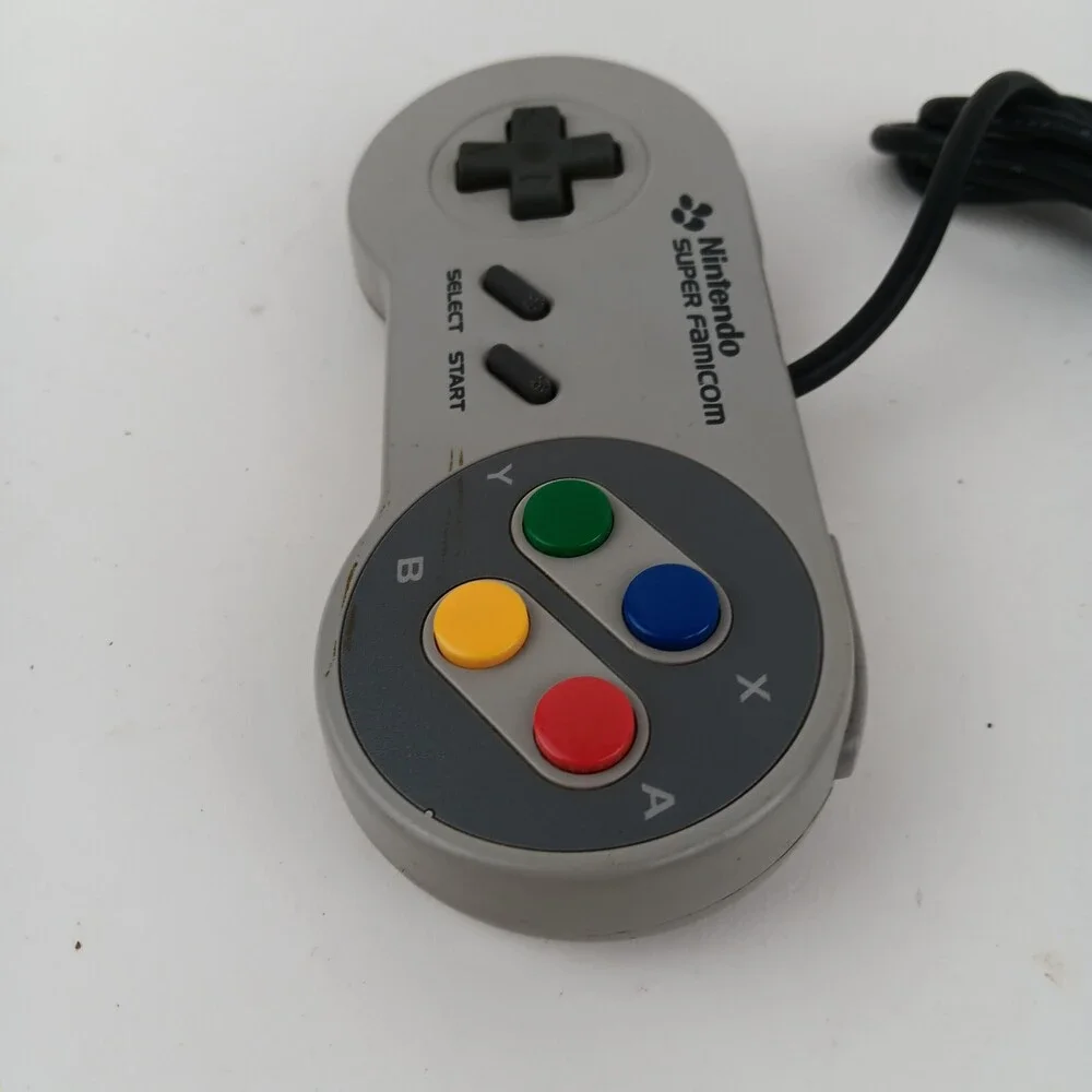 Vintage Nintendo SNES Wired Controller Super Famicom Model SHVC-005